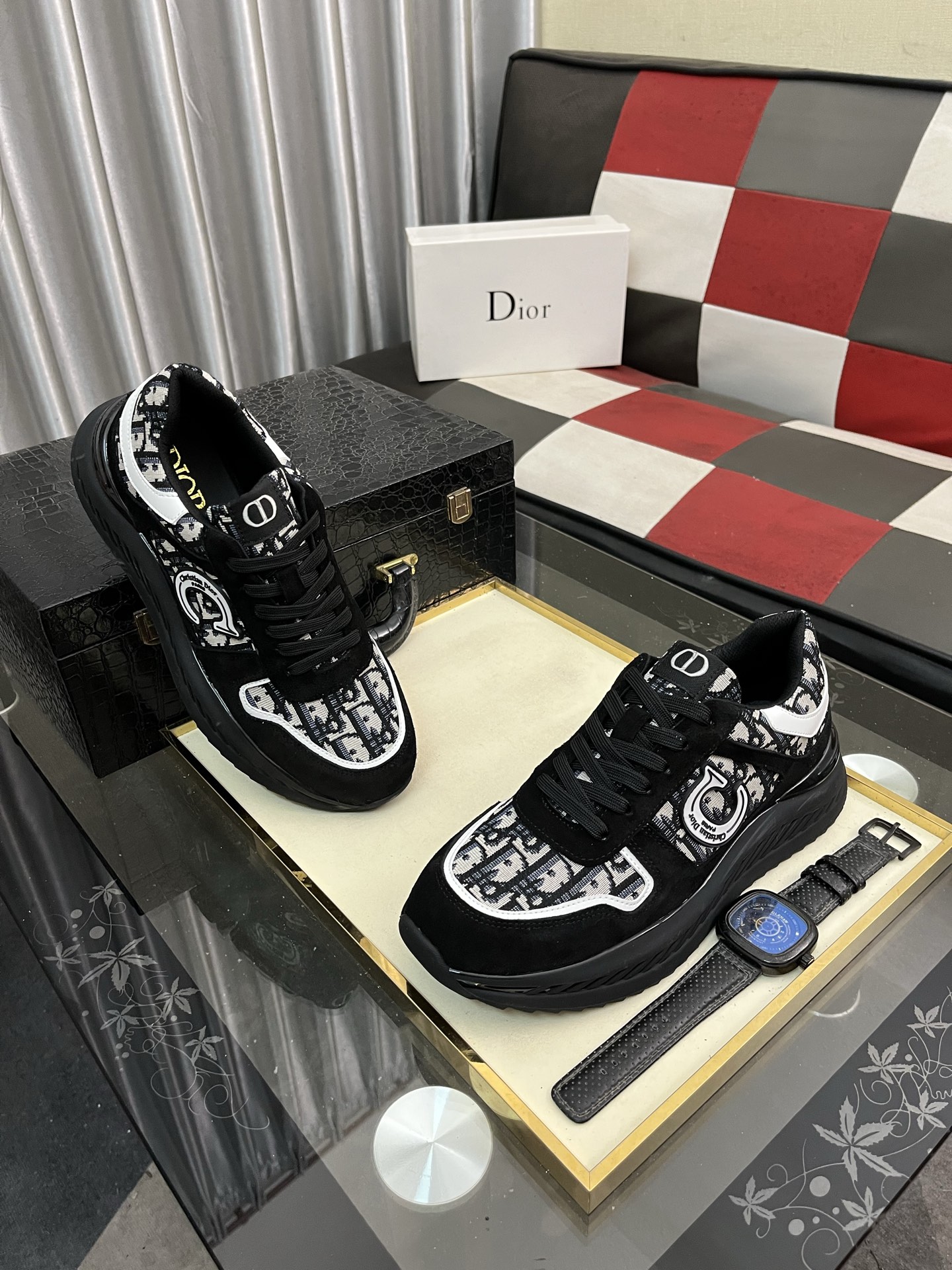 靴?クリスチャンディオール スニーカー/レースアップ メンズ