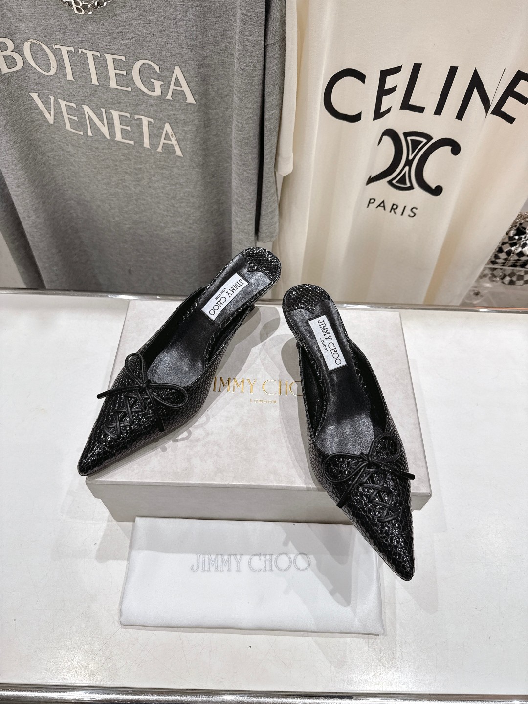 新作続々入荷中 ジミーチュウ ヒールパンプス レディース