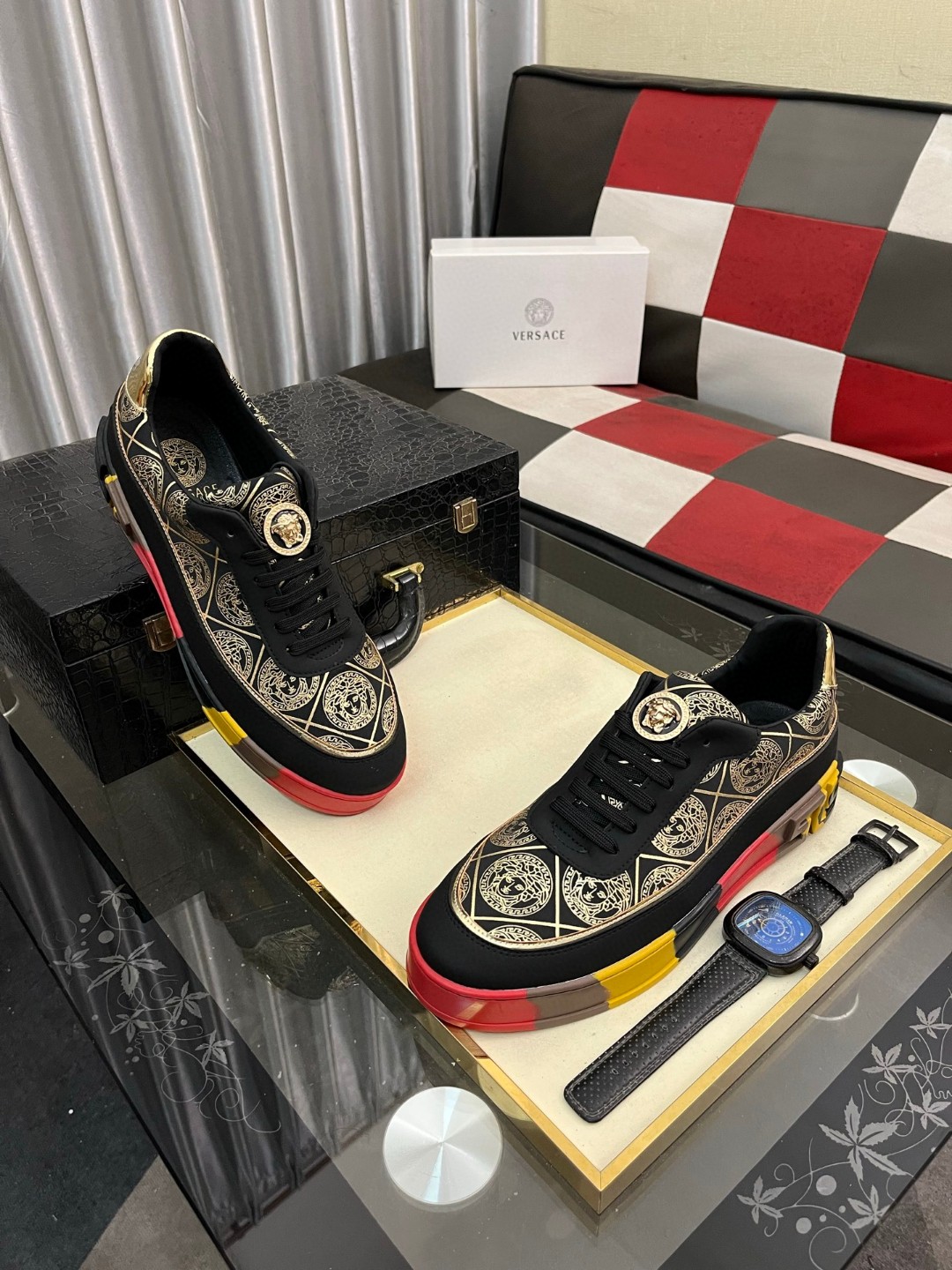 人気の商品 靴 ヴェルサーチ スニーカー/レースアップ メンズ