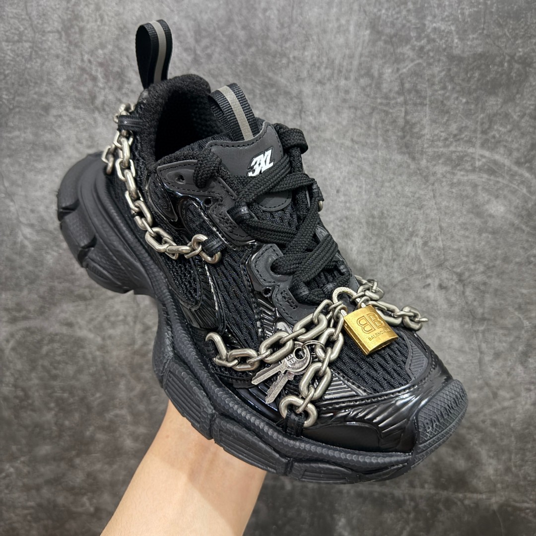 極美品 靴 バレンシアガ スニーカー/ダッドシューズ 男女兼着