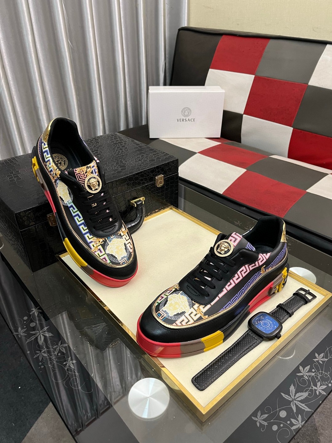 人気の商品 靴 ヴェルサーチ スニーカー/レースアップ メンズ