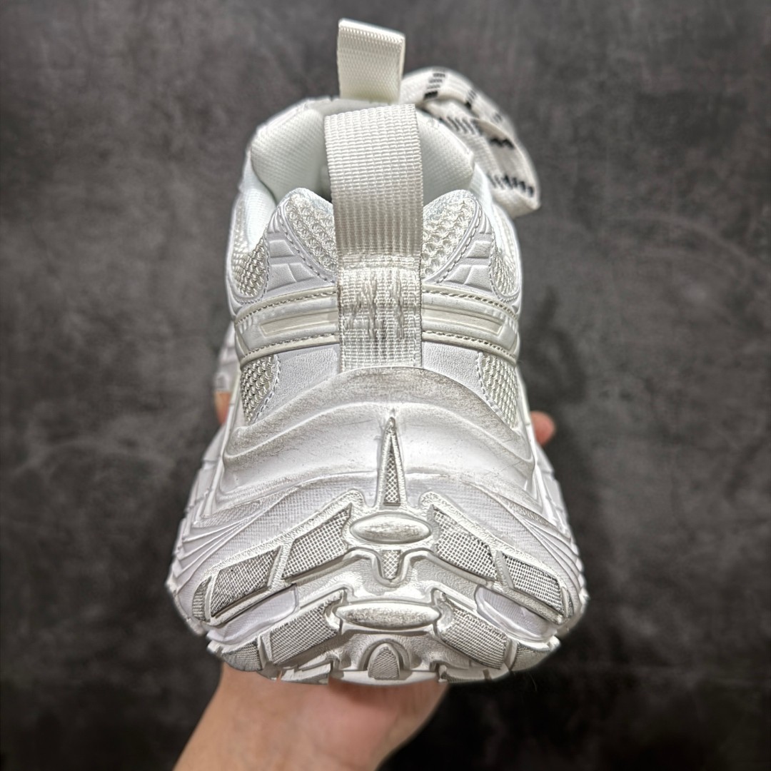 極美品 靴 バレンシアガ スニーカー/ダッドシューズ 男女兼着