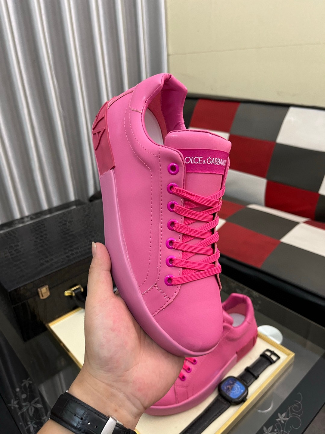 希少品 靴 ドルチェ&ガッバーナ スニーカー/レースアップ 男女兼着