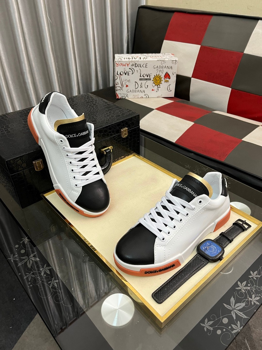 希少品 靴 ドルチェ&ガッバーナ スニーカー/レースアップ 男女兼着