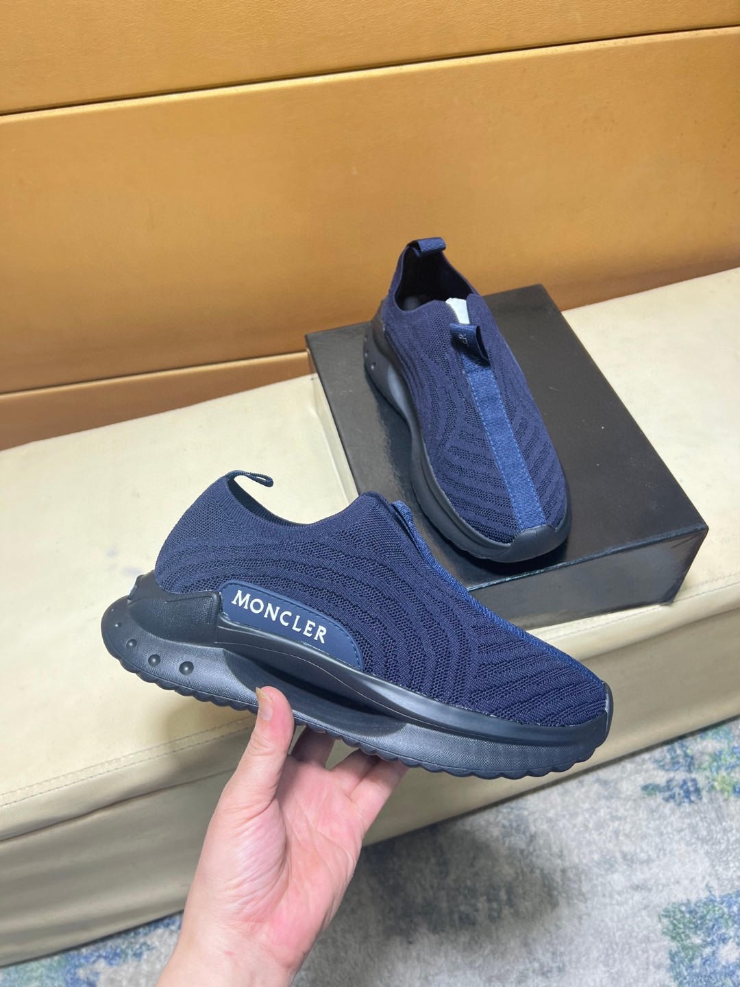 新品入荷 モンクレール スニーカー/レースアップ メンズ