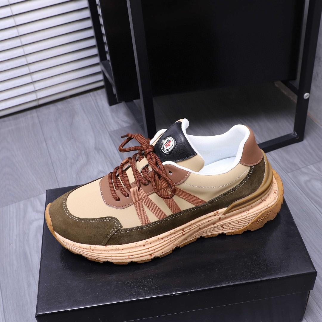 新品入荷 モンクレール スニーカー/レースアップ メンズ