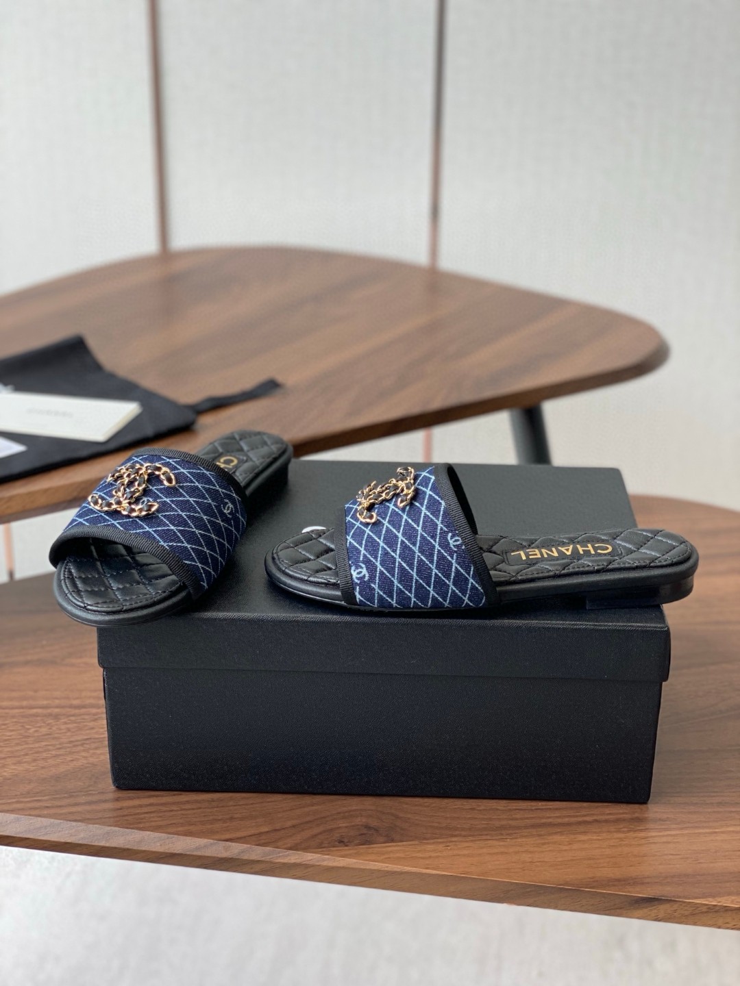 靴 超美品 シャネル サンダル ミュール レディース