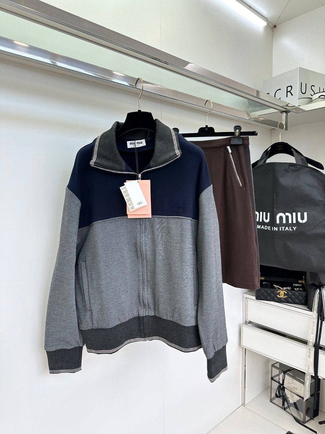 2025早秋新品 女性ミュウミュウ トップス アウター