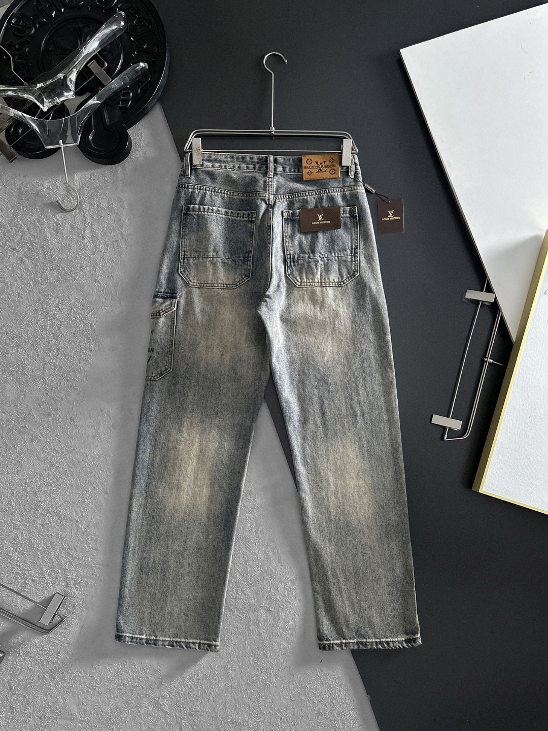新品ルイヴィトン ジーンズ ズボン  メンズ