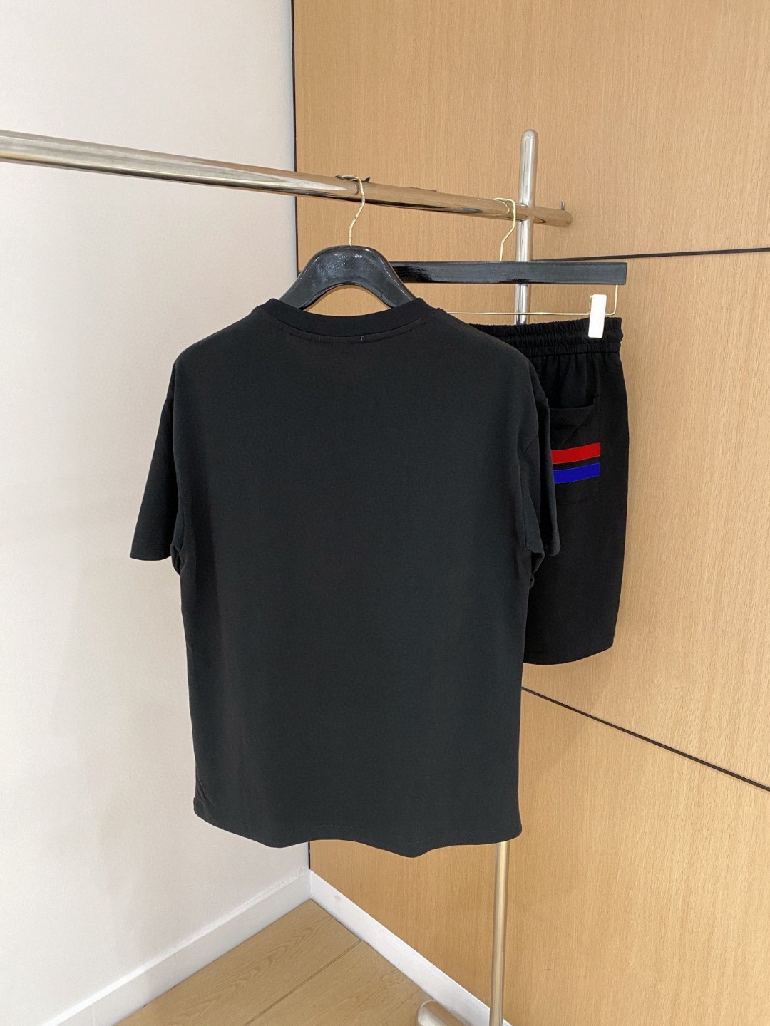 新品モンクレール 上下服 セットアップ  メンズ