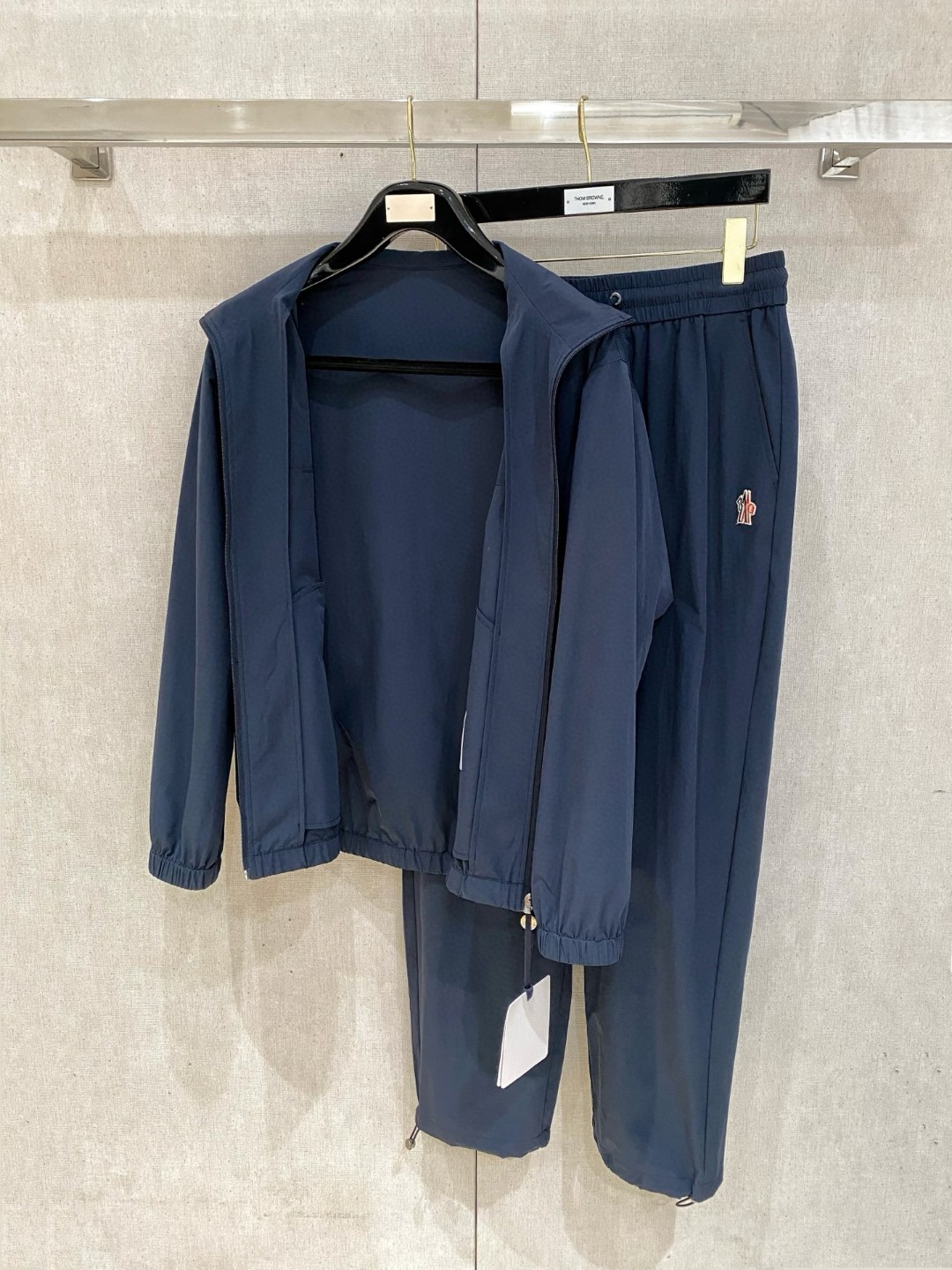 新品モンクレール 上下服 セットアップ UVカット  メンズ