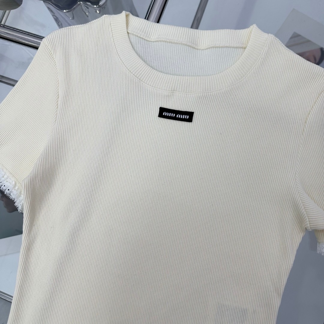 2025早秋新品 女性ミュウミュウ トップス Tシャツ