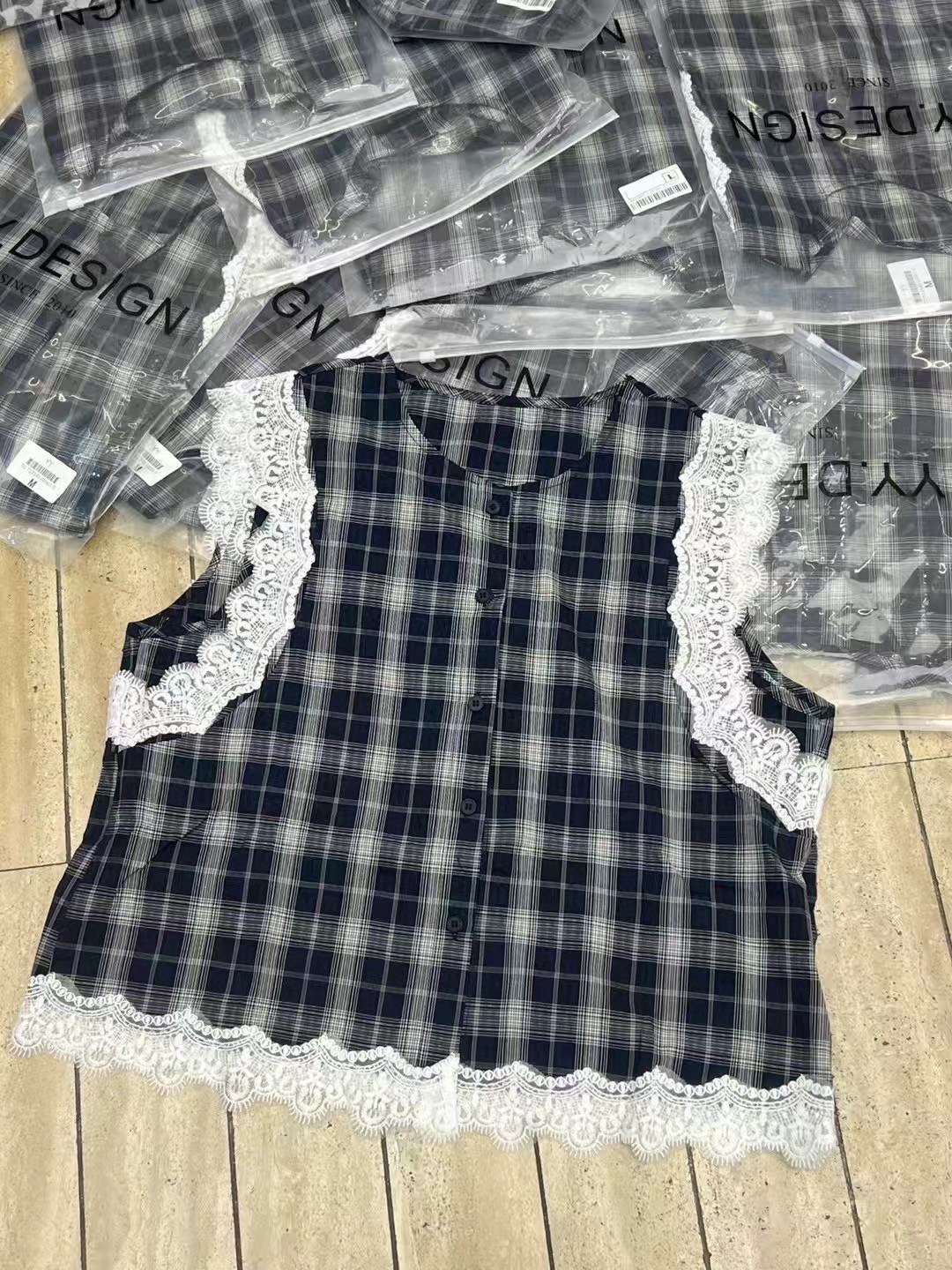 2025早秋新品 女性ミュウミュウ チョッキ タンクトップ ベスト