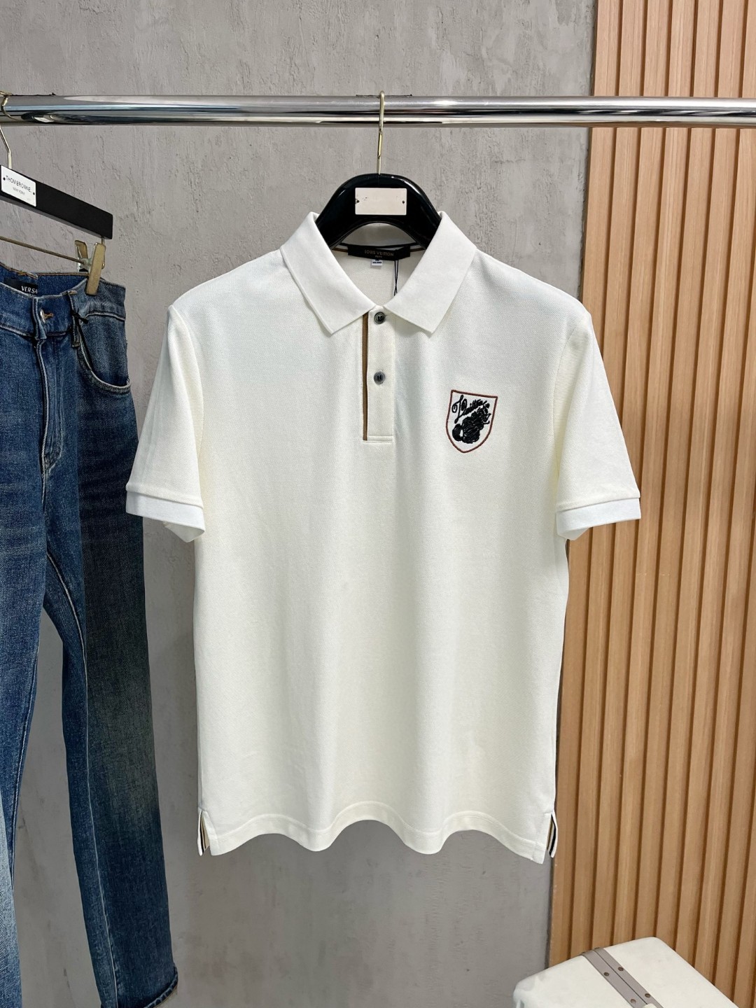 新品ルイヴィトン 半袖 Tシャツ トップス  メンズ