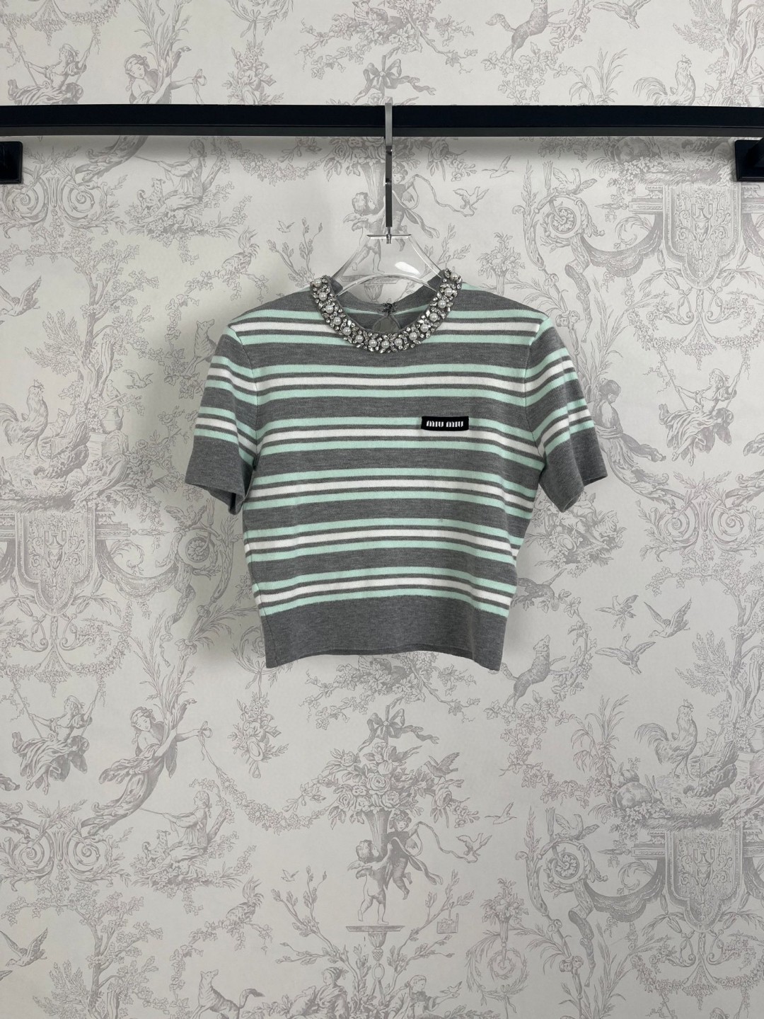 2025早秋新品 女性ミュウミュウ トップス Tシャツ