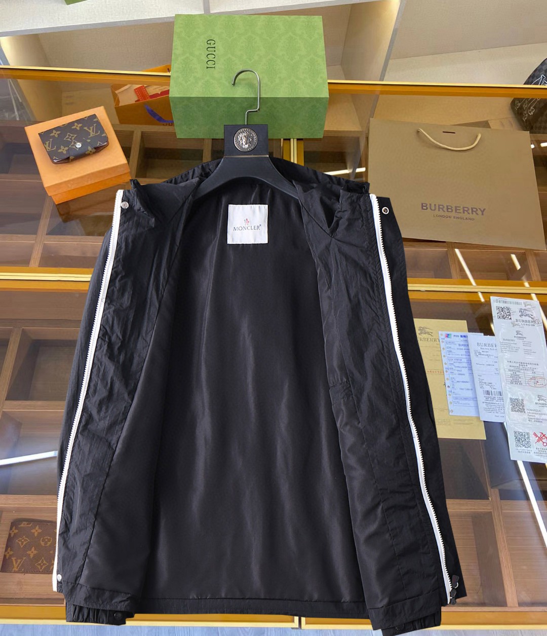 新品モンクレール アウター/トレンチコート メンズ