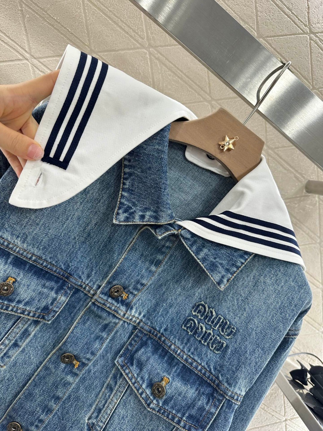 2025早秋新品 女性ミュウミュウ セットアップ 上下服