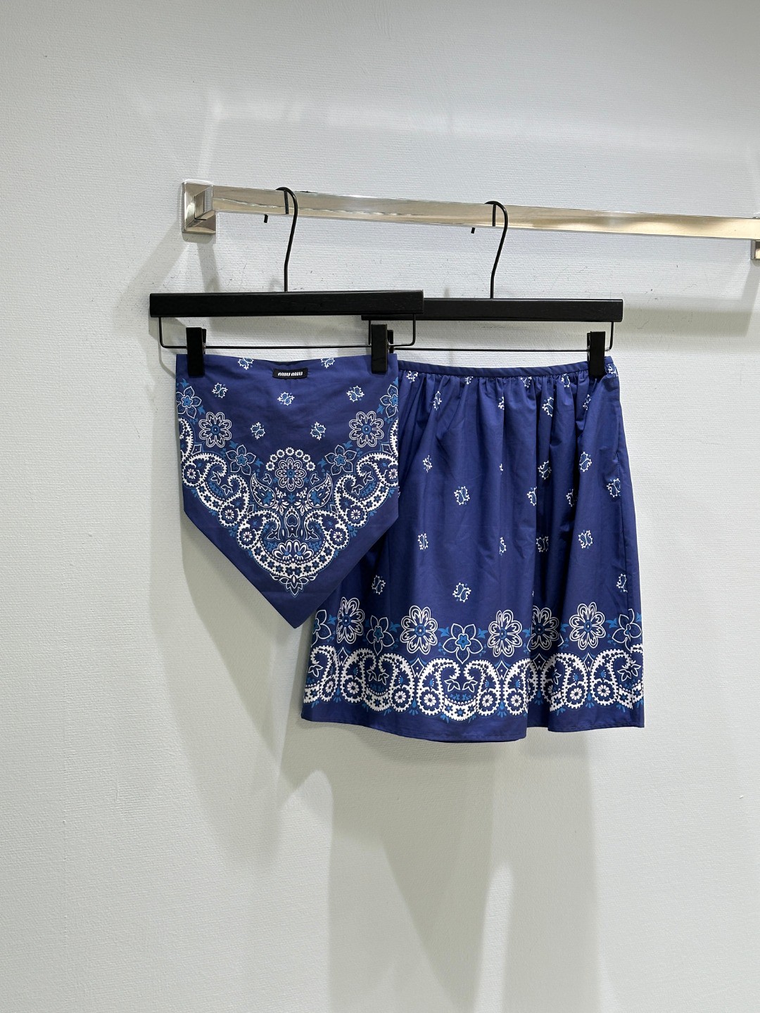 2025早秋新品 女性ミュウミュウ ロングスカート