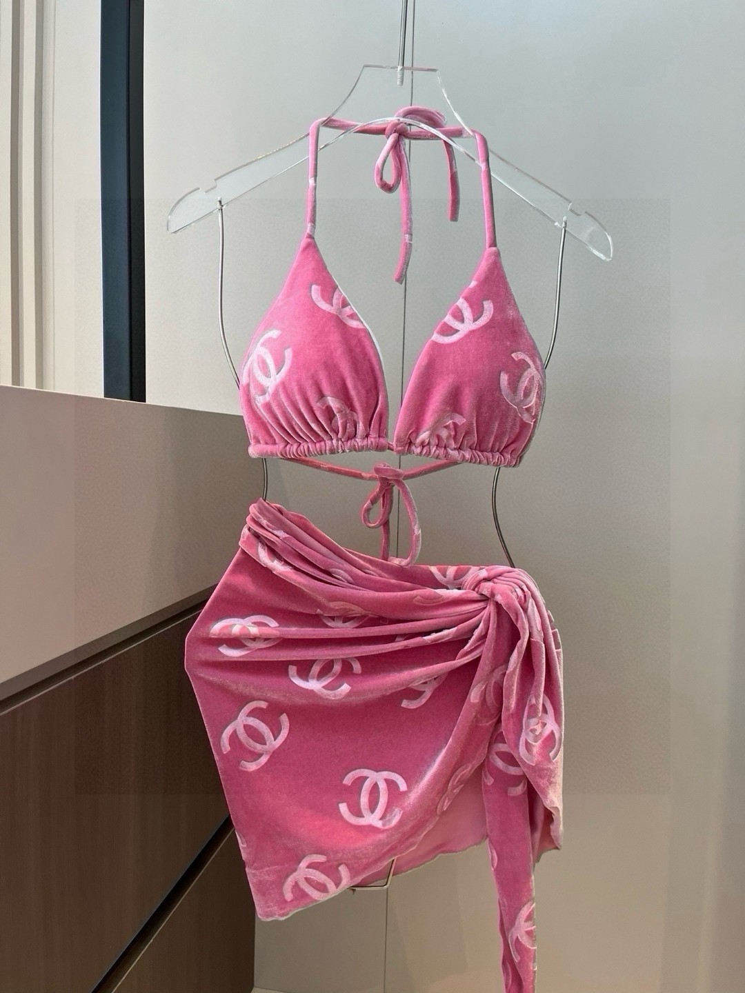 芸能人愛用 シャネル 女性必見の水着 ビキニ 2506BKJ95-CH