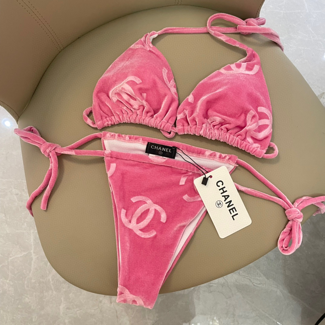 芸能人愛用 シャネル 女性必見の水着 ビキニ 2506BKJ95-CH