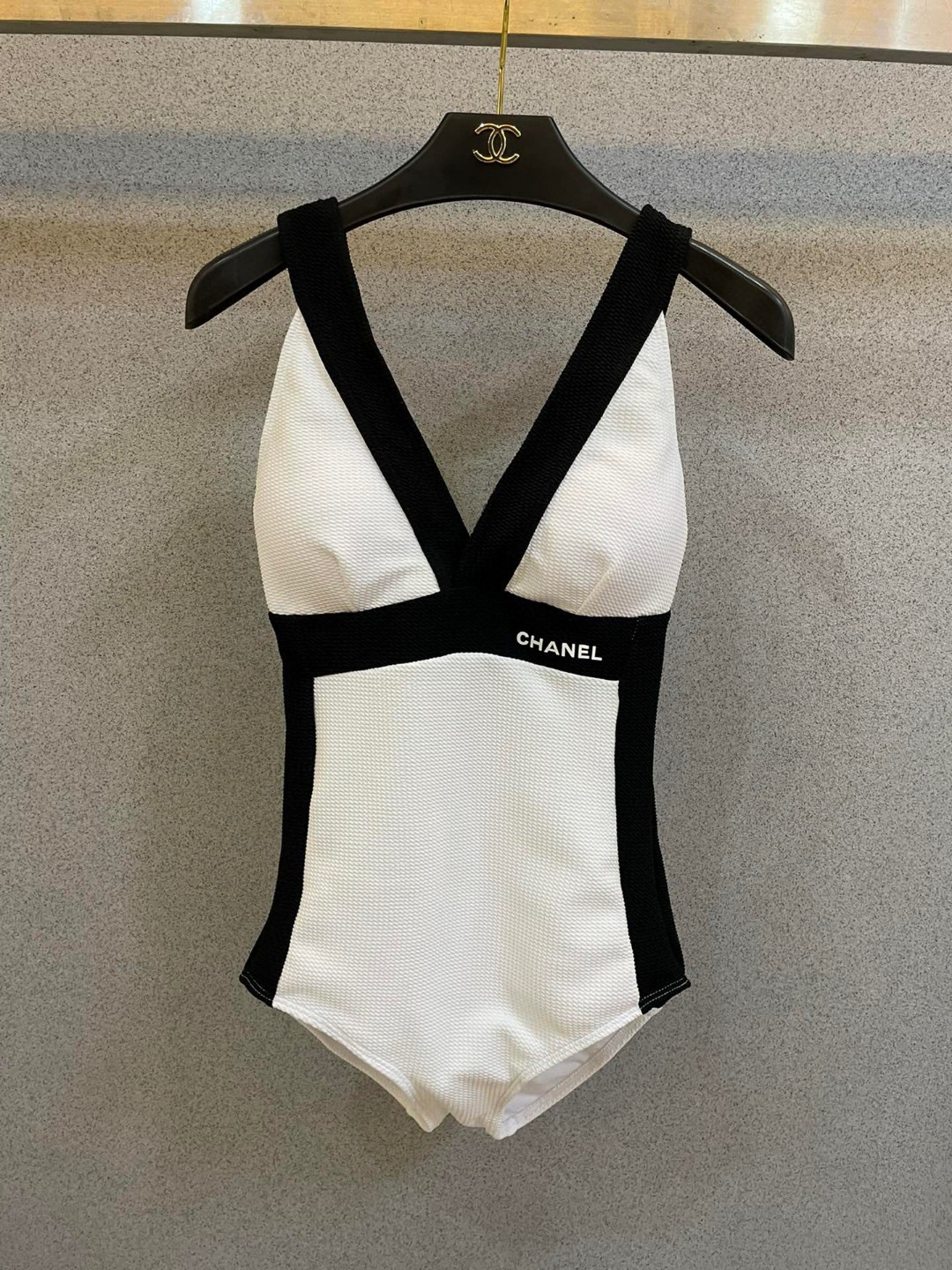 芸能人愛用 シャネル 女性必見の水着 ビキニ 2506BKJ95-CH