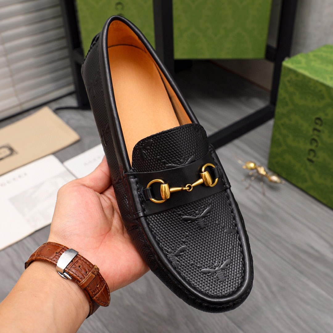 靴 売れ筋商品 グッチ ローファー/フラットシューズ  メンズ