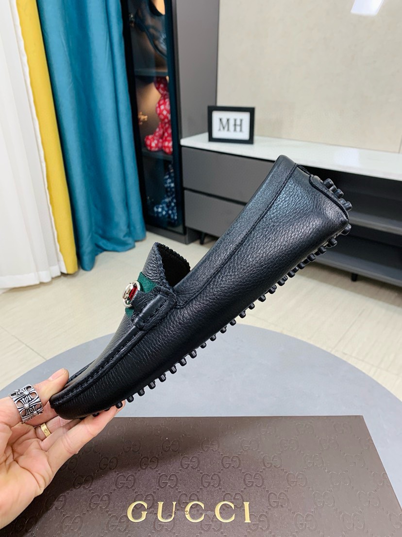 靴 売れ筋商品 グッチ ローファー/フラットシューズ メンズ