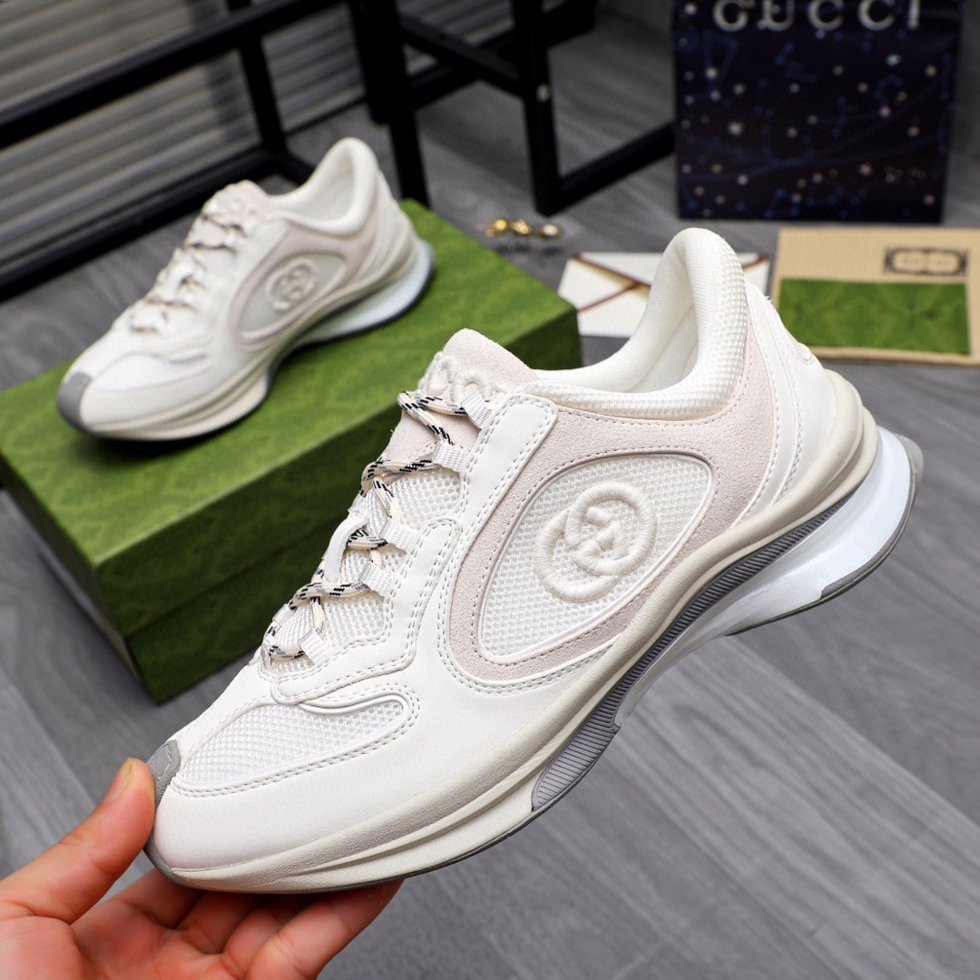 靴 売れ筋商品 グッチ スニーカー/レースアップ 男女兼着