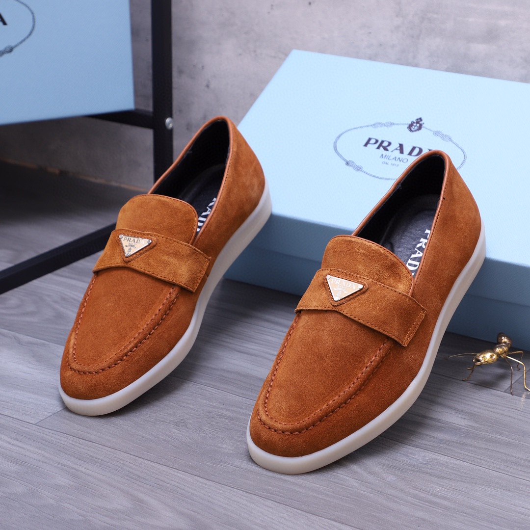 新品 靴 プラダ ローファー/フラットシューズ  メンズ