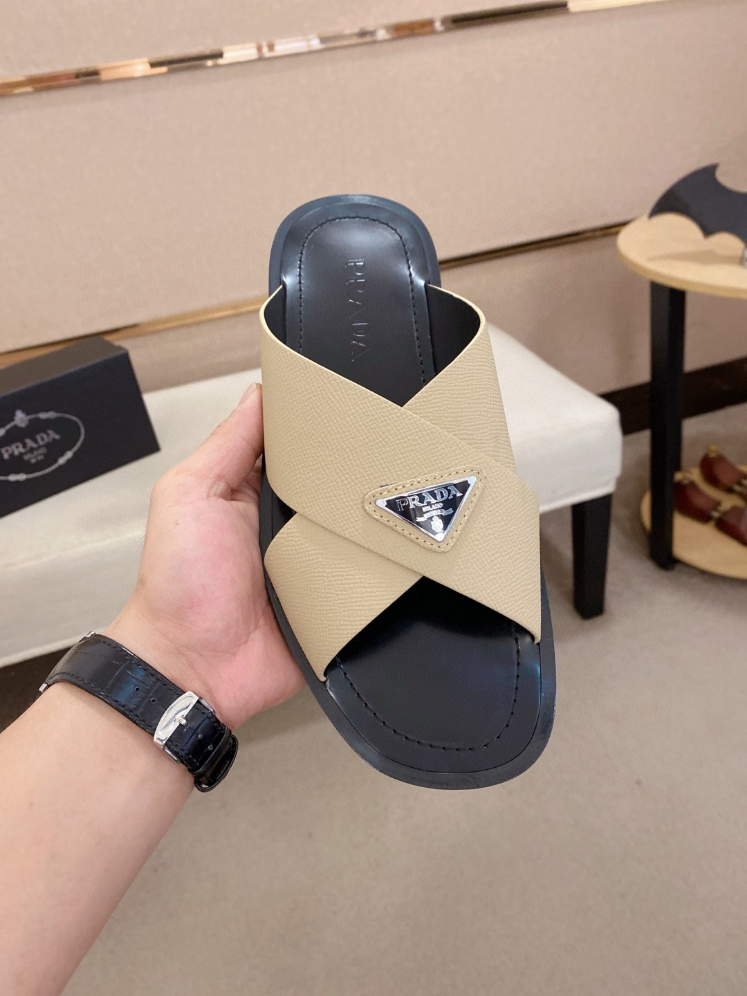 新品 靴 プラダ サンダル ミュール メンズ