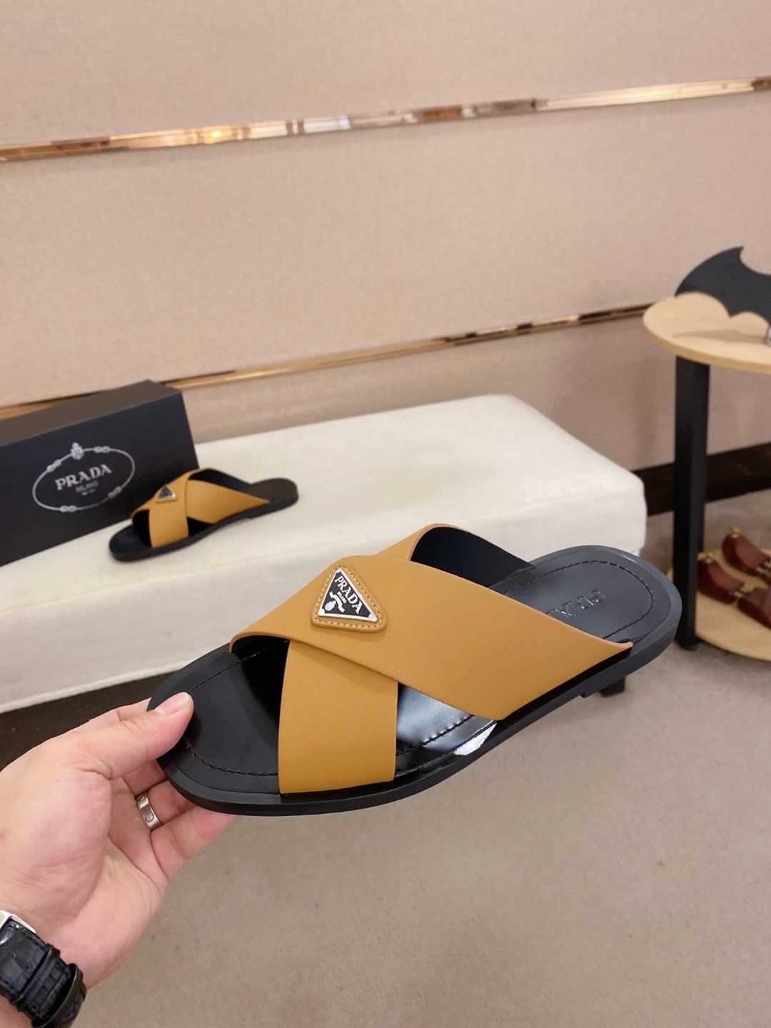 新品 靴 プラダ サンダル ミュール メンズ