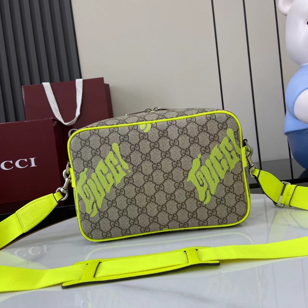 鞄 グッチ バッグ カバンョルダーバッグ 2506