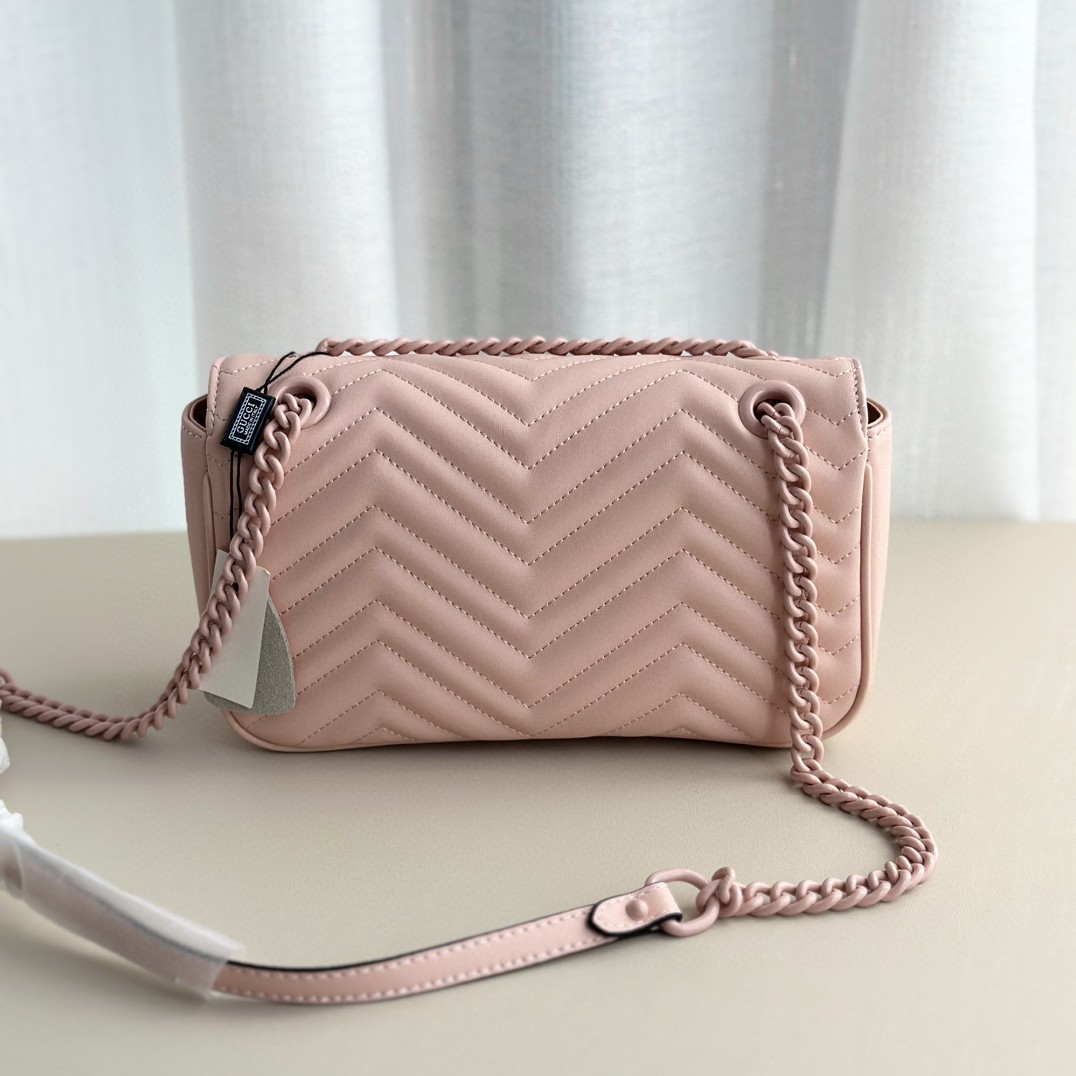 鞄 グッチ バッグ チェーンショルダーバッグ
