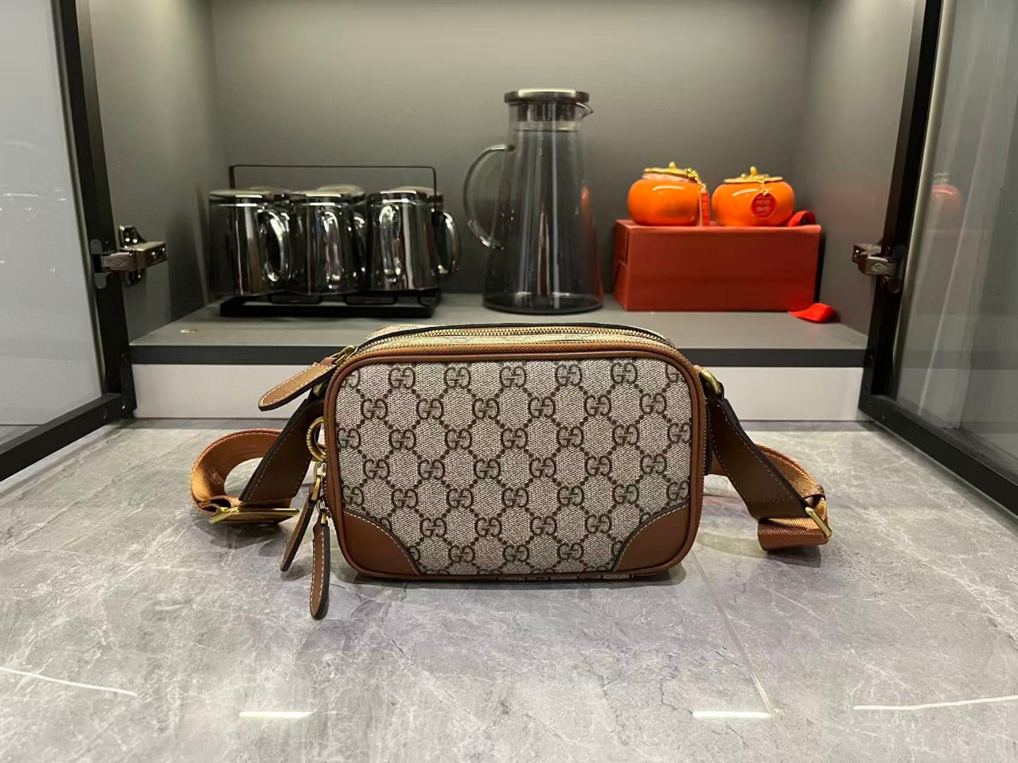 鞄 グッチ バッグ カバンハンドバッグ 新品