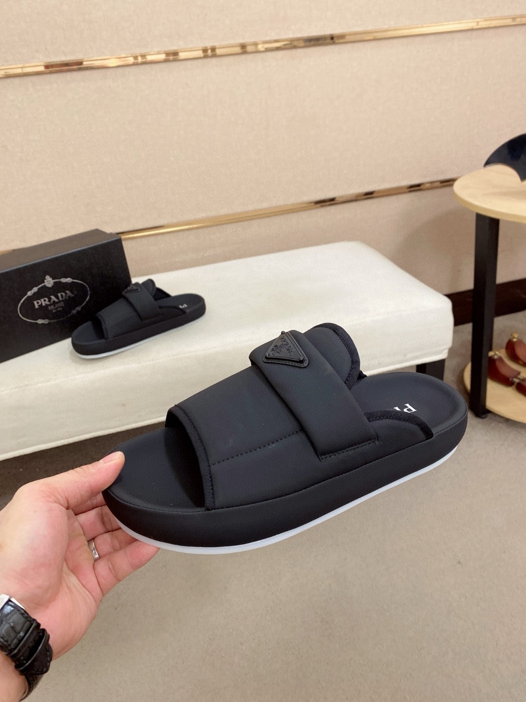 新品 靴 プラダ サンダル ミュール メンズ