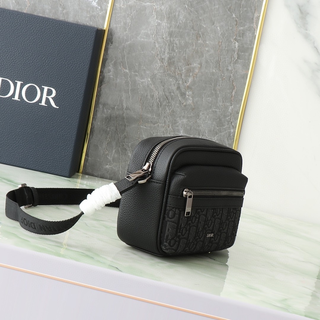 鞄 クリスチャンディオール バッグ カバン ハンドバッグ