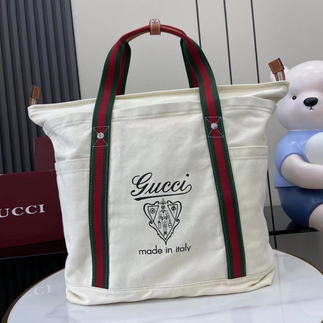 鞄 グッチ バッグ カバンハンドバッグ 新品 2506