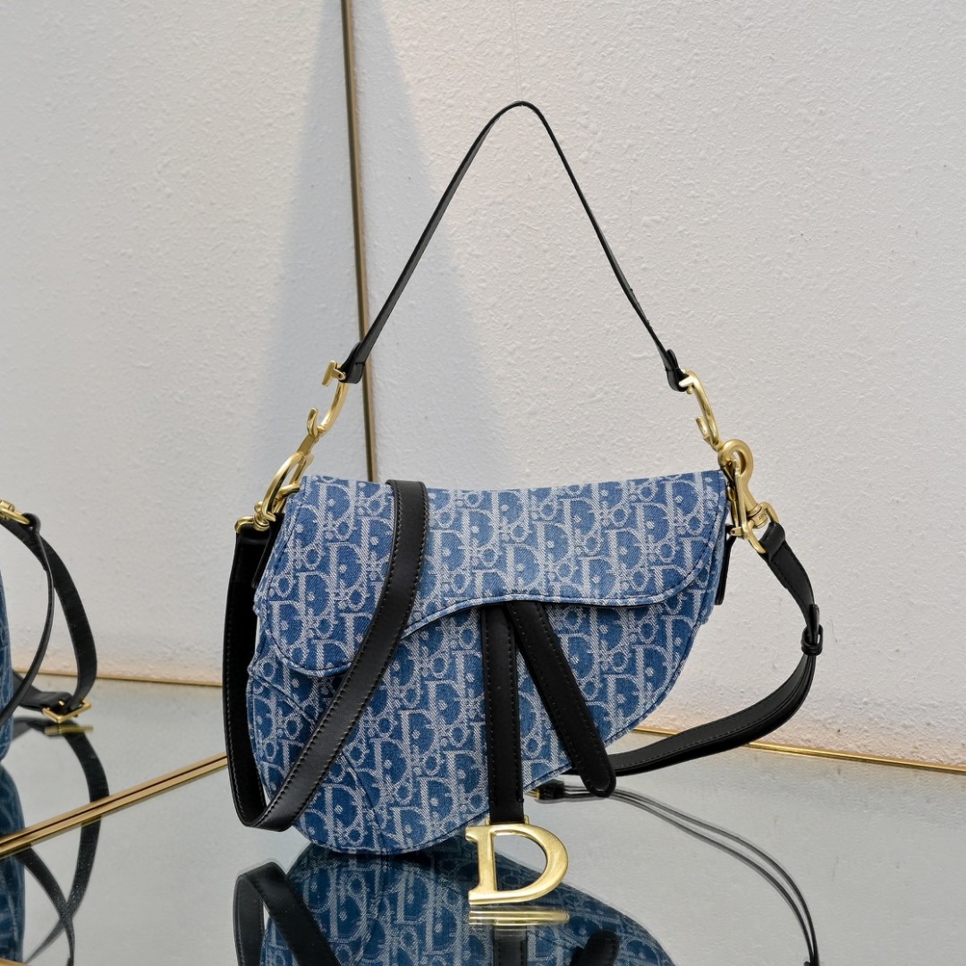 鞄 クリスチャンディオール Saddle bag斜め挂けバッグ