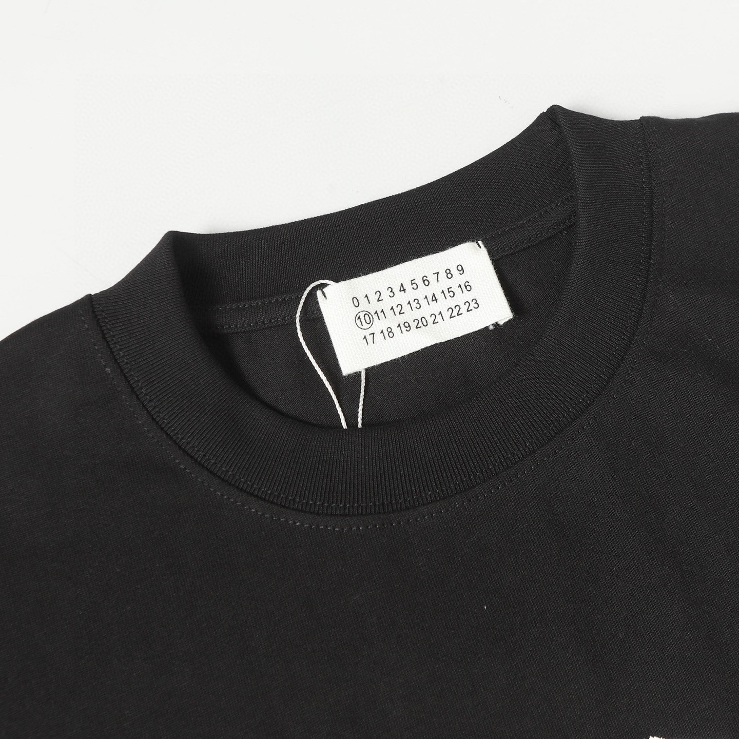 Supreme MM6 コラボ 限定Tシャツ 輸入インクプリント 耐久仕様 解構デザイン ユニセックス