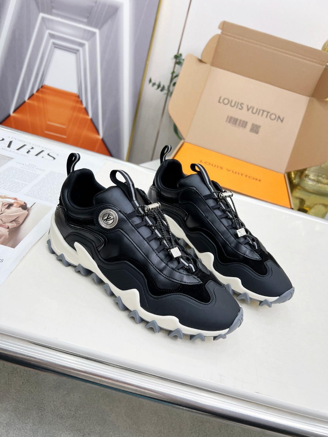 ルイヴィトン スニーカー/レースアップ 男女兼着