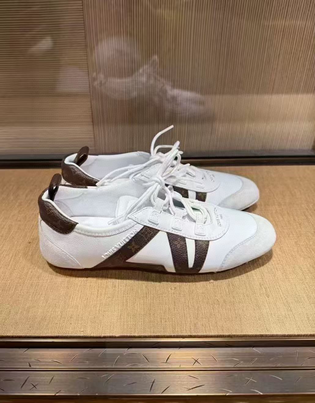 ルイヴィトン スニーカー/レースアップ ? レディース