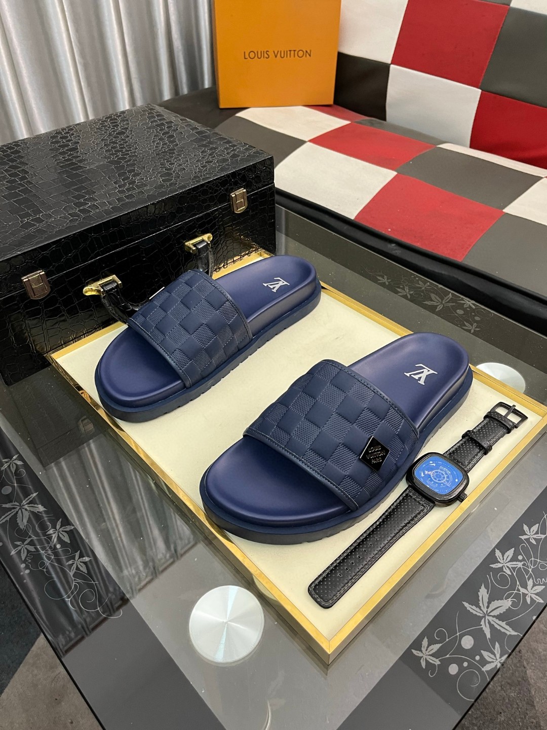 ルイヴィトン サンダル ミュール  メンズ