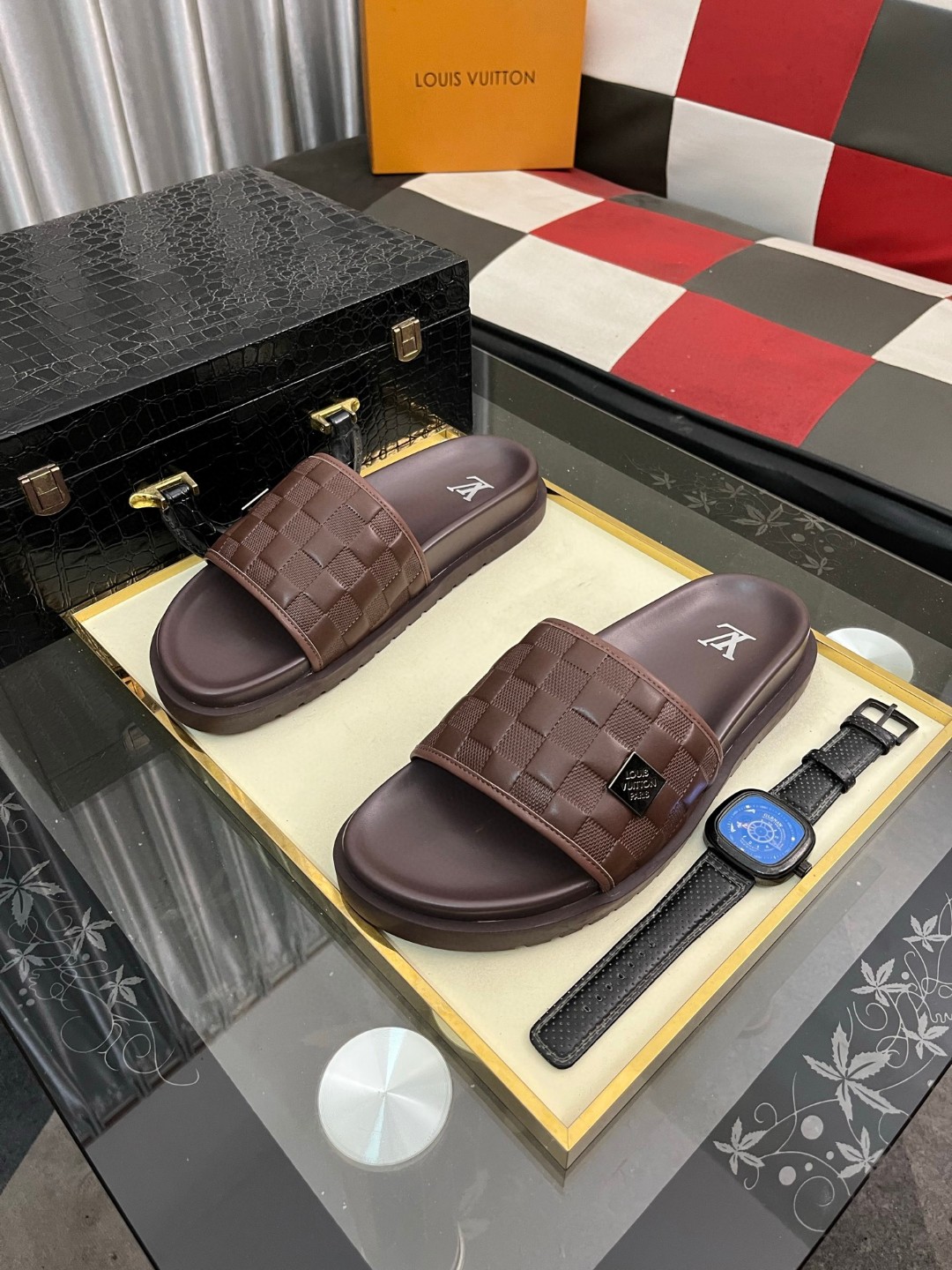 ルイヴィトン サンダル ミュール  メンズ