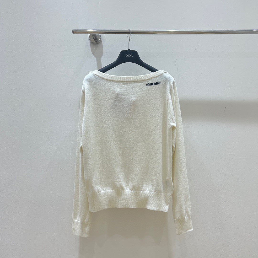 夏新品入荷 女性ミュウミュウ トップス ?