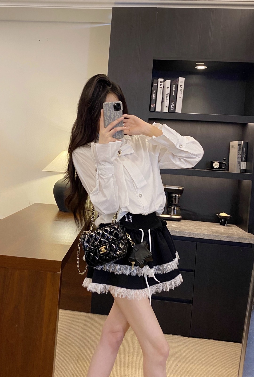 夏新品入荷 女性シャネル ワイシャツ ?