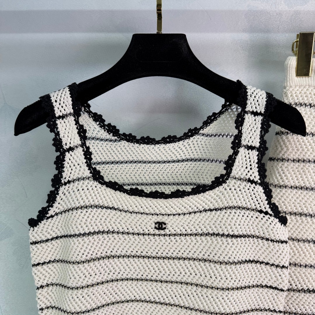 夏新品入荷 女性シャネル セットアップ ?