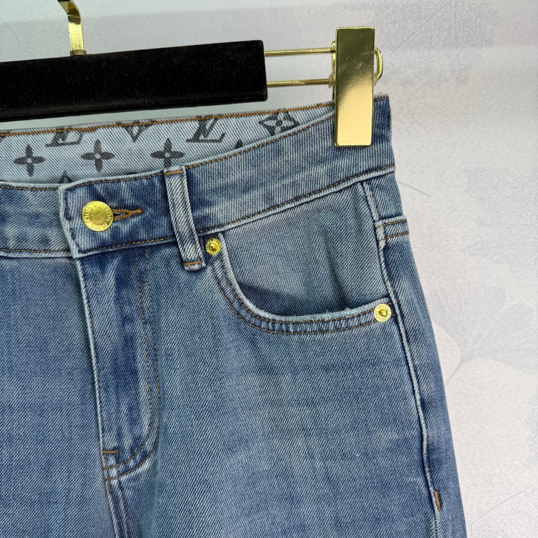 夏新品入荷 女性ルイヴィトン? ジーンズ?