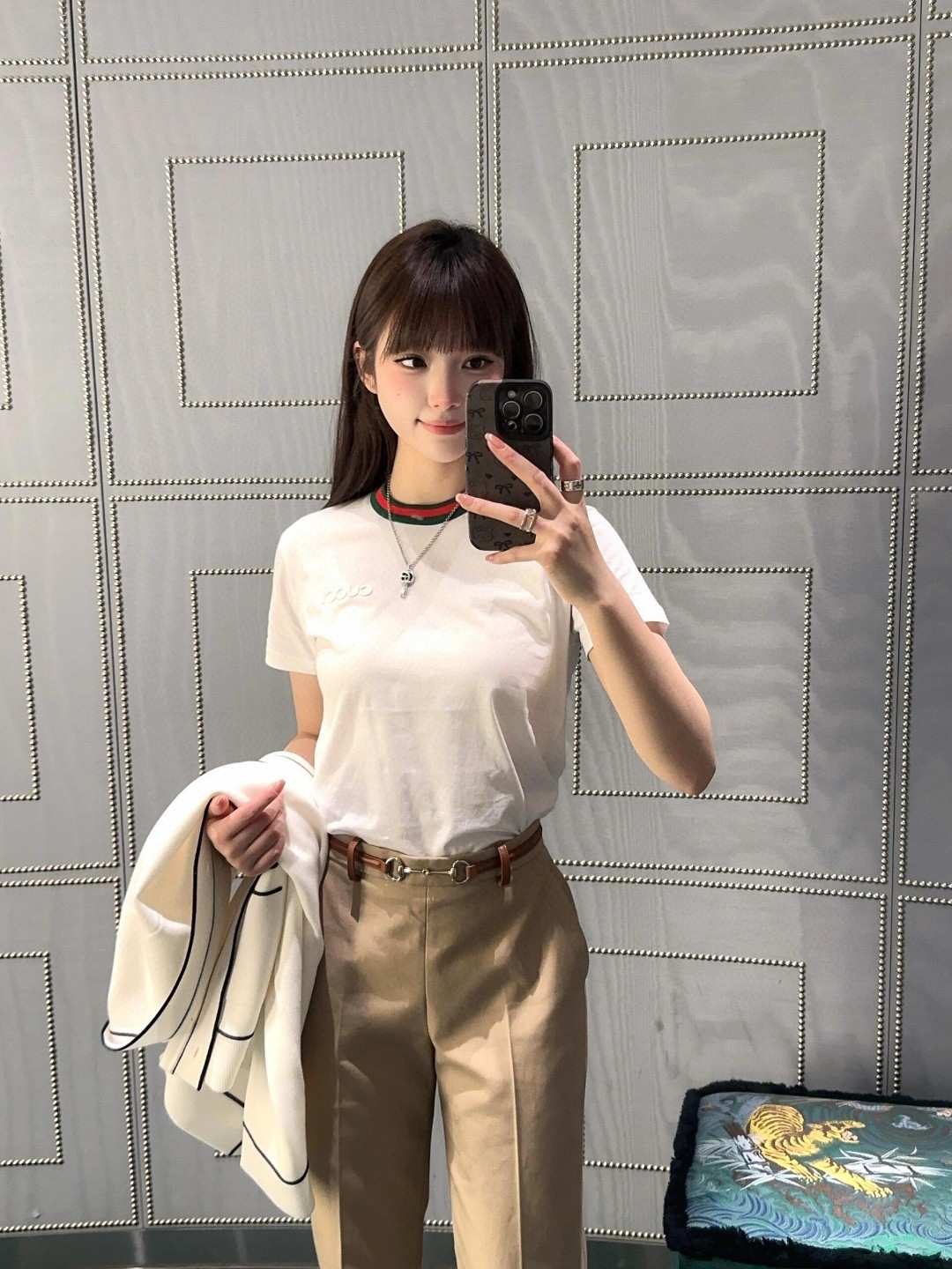 夏新品入荷 女性グッチ トップス Tシャツ