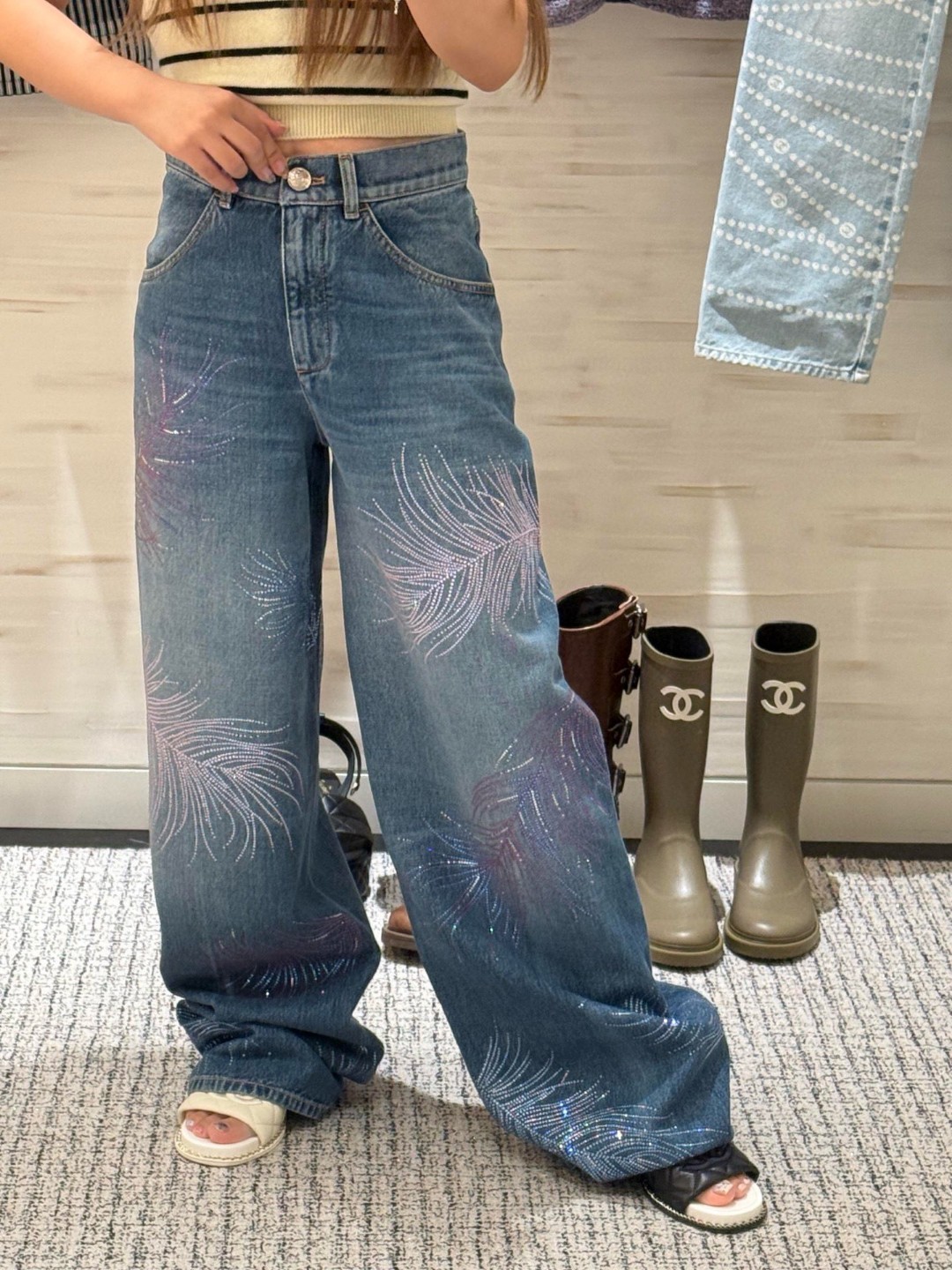 夏新品入荷 女性シャネル ジーンズ?