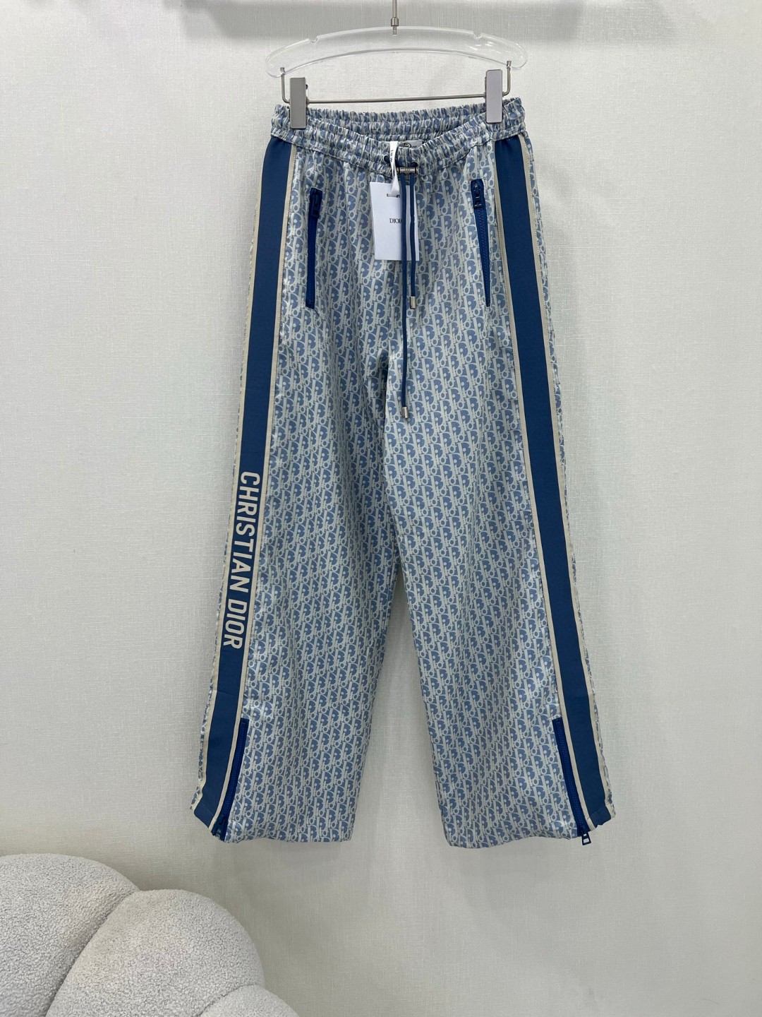夏新品入荷 女性クリスチャンディオール ボトムス 長いズボン?